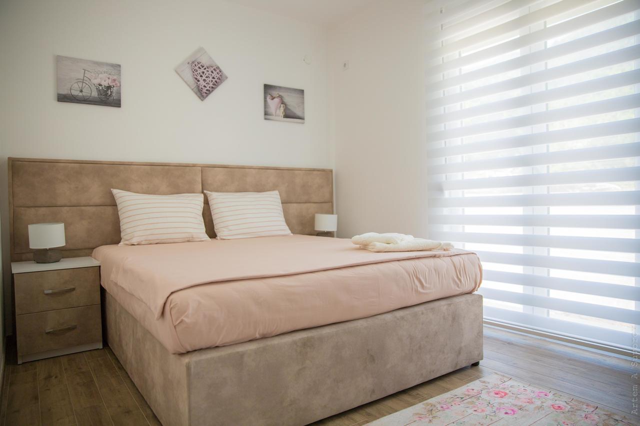 Apartments Sunny Hill ติวัต ภายนอก รูปภาพ