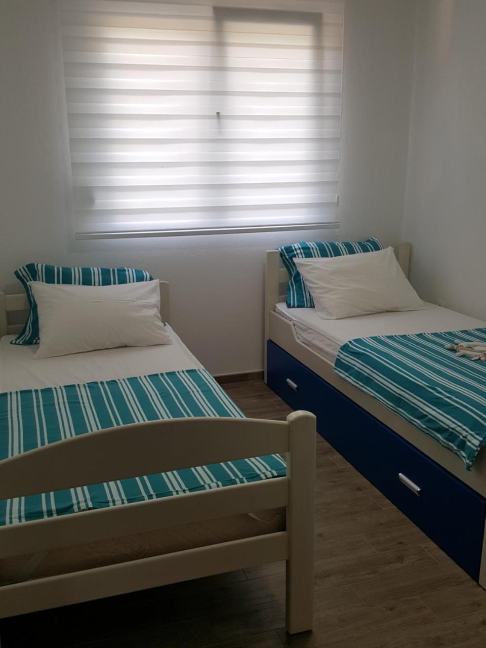 Apartments Sunny Hill ติวัต ภายนอก รูปภาพ